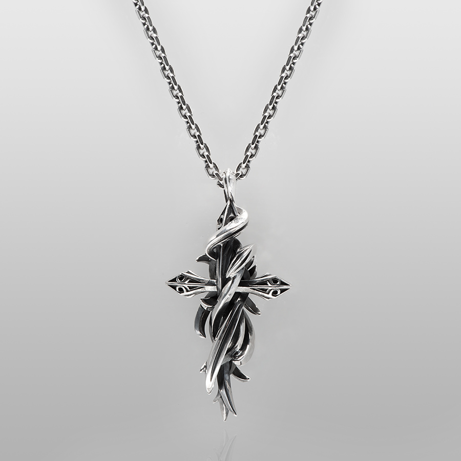 large_cross_necklace_silver_me