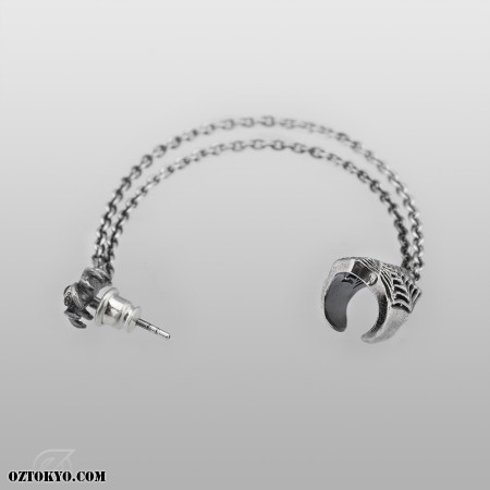 Spider & Web (DoubleChain-Garnet) | Pierces & Ear Cuffs by Oz Abstract  Tokyo | Online Boutique Oz Abstract Tokyo, Japan