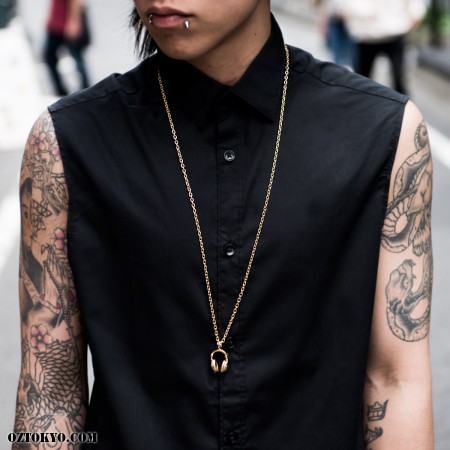 HeadPhones (Gold) | Pendants, Necklaces & Chokers by Oz