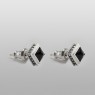 Saital simple square onyx pierces right view.