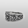 M`s Collection tribal ring.